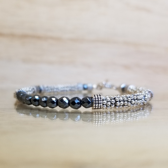 Gun Metal & Silver Hematite Beaded Toggle … - Picture 3 of 10